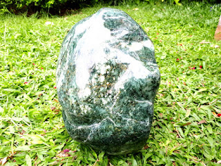 Bahan Batu Giok RJD001 Jumbo Natural Polesan