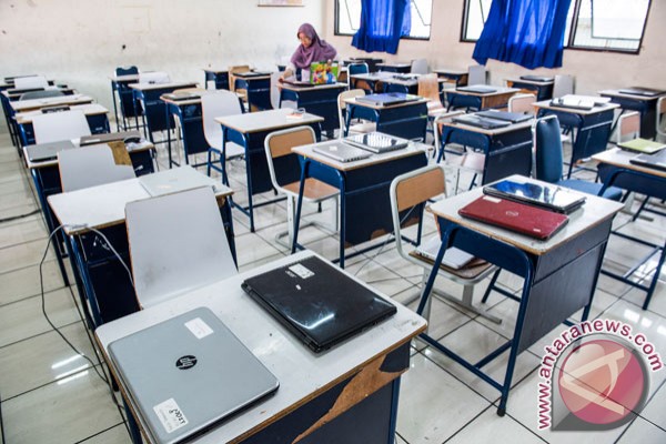 Download Contoh Soal Unbk Smp 2018