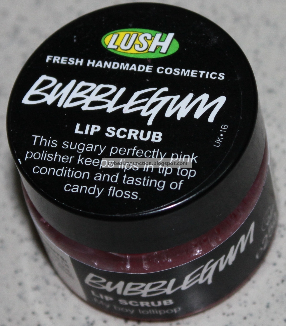 Lip service Lush Bubblegum Lip Scrub review Cosmetopia Digest Beauty