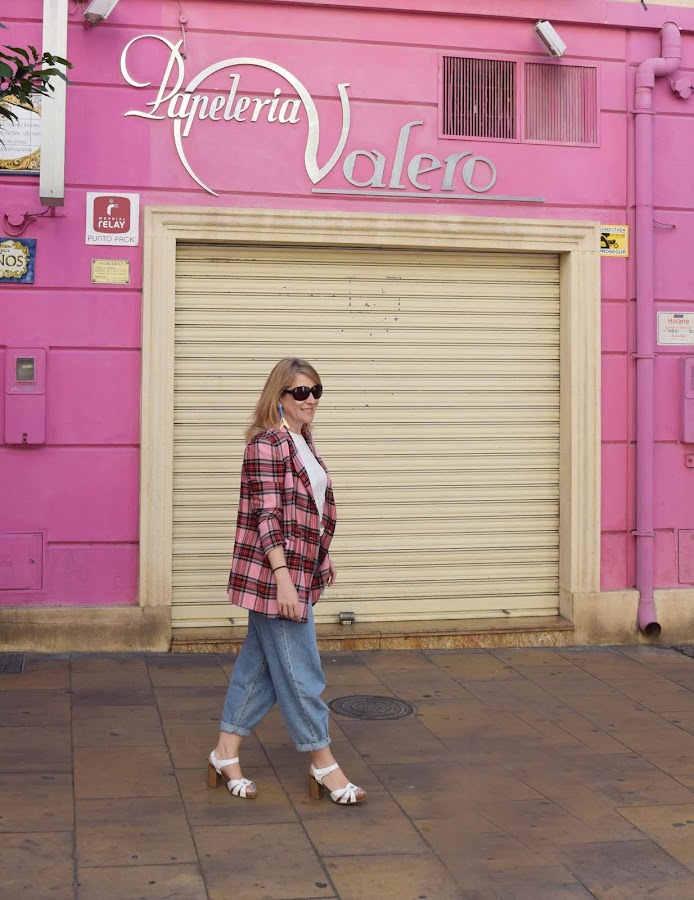 Slouchy_and_Pink_Blazer