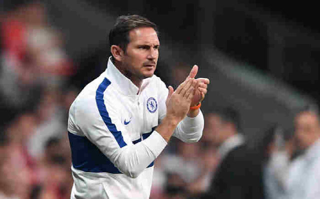 Giroud a role model for young Chelsea players, says Lampard