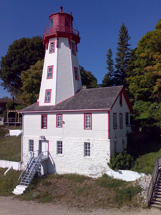paid lighthouse keeper paid lighthouse keeper