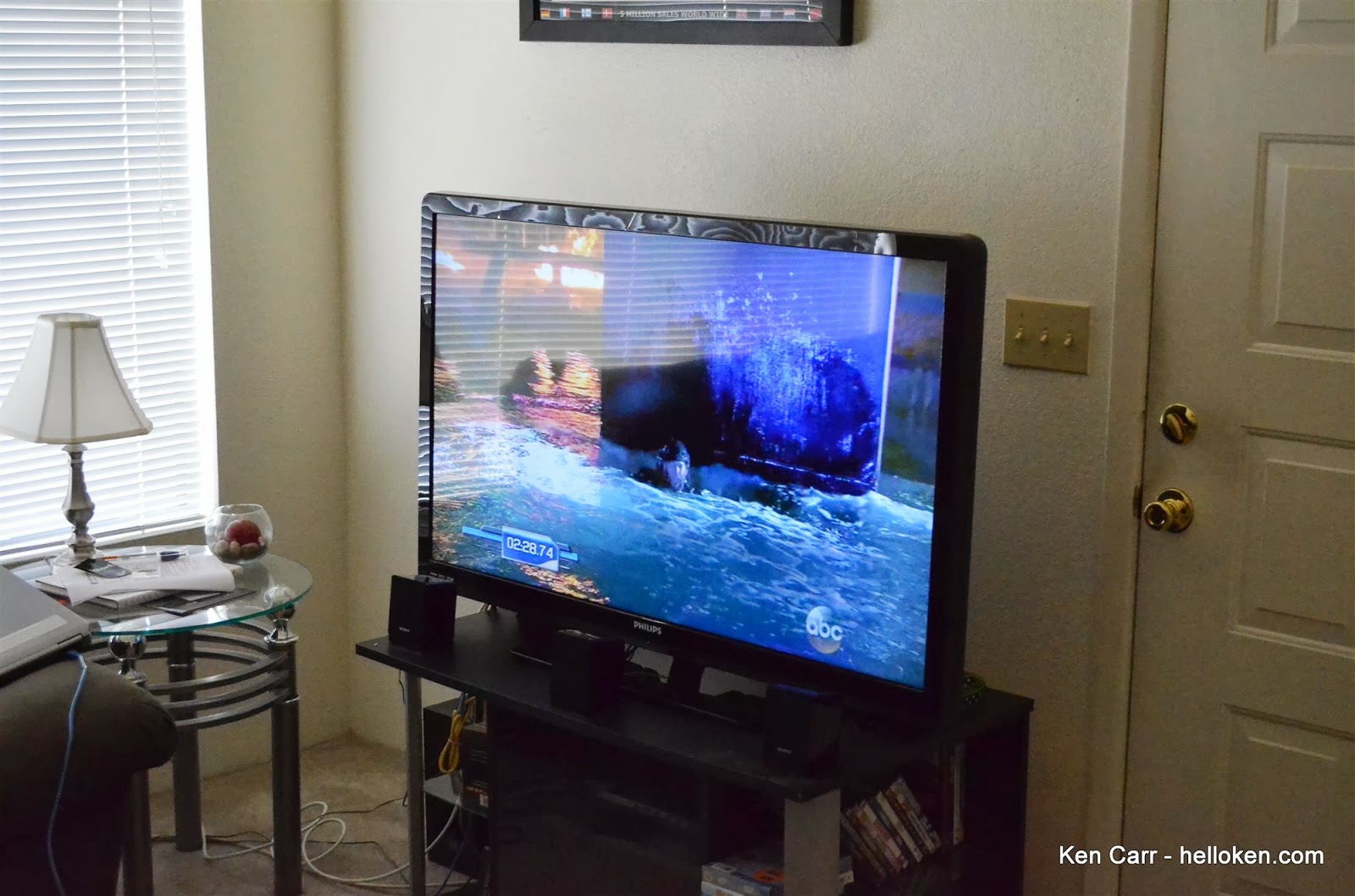 HelloKen.com: Can I impress you with my 50 inches?