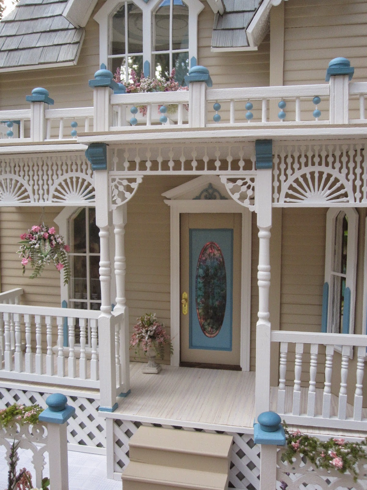 Dollhouses by Robin Carey "The Darling House" Victorian Dollhouse