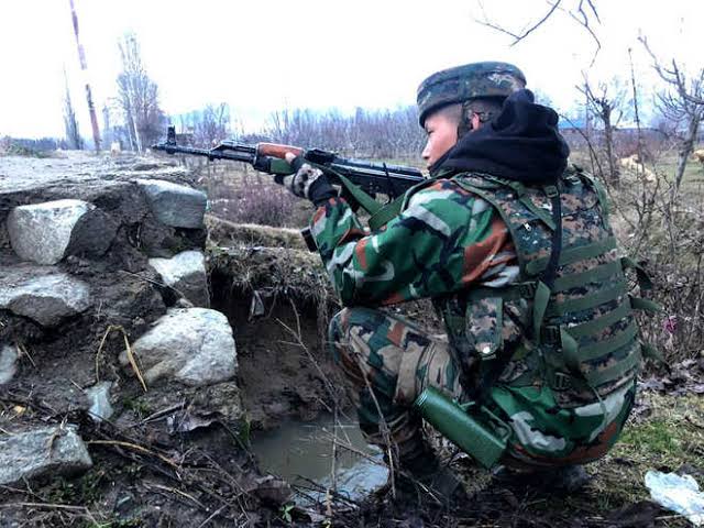 Jammu kashmir :श्रीनगर के रनबीरगढ़ इलाके एनकाउंटर , 2 आतंकी ढेर Jammu kashmir : श्रीनगर के रनबीरगढ़ इलाके एनकाउंटर , 2 आतंकी ढेर