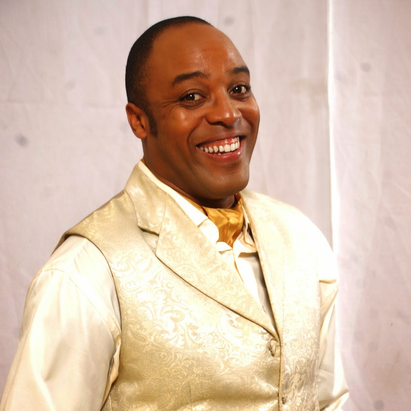 Nollywood by Mindspace: CELEBRITY BIRTHDAY: KALU IKEAGWU