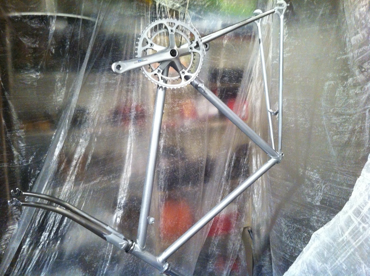 spray paint bike frame