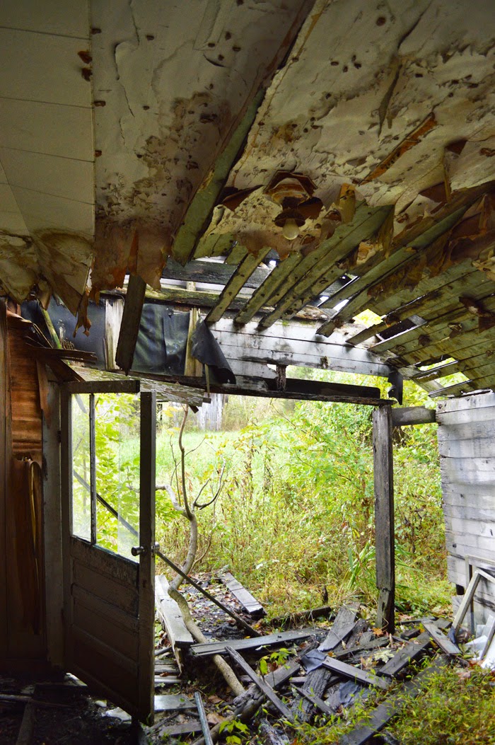 Run 2 the Wild Haunted Houses Exploring abandoned homes of Kentucky