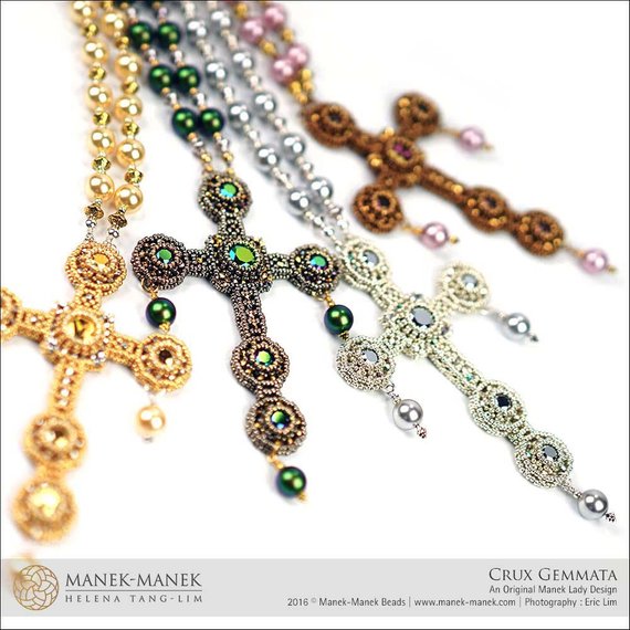 8 Awesome Beaded Cross Pendants Tutorials / The Beading Gem