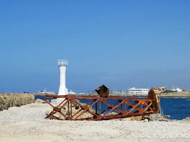Day trip to North Cyprus: Rusty Tower near Kyrenia Harbour