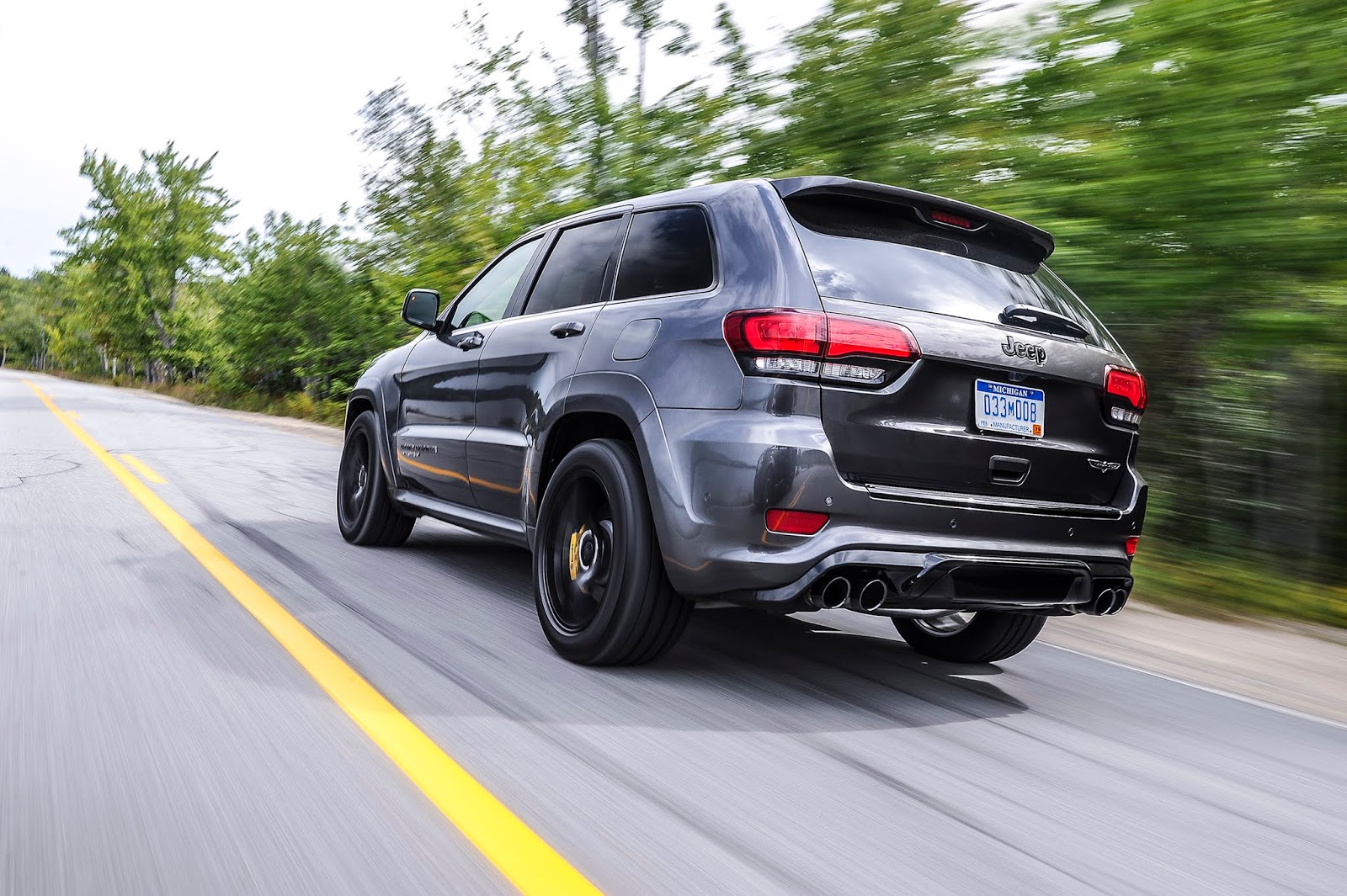 0 to 60 in 3.5: The 2019 Jeep Grand Cherokee Trackhawk