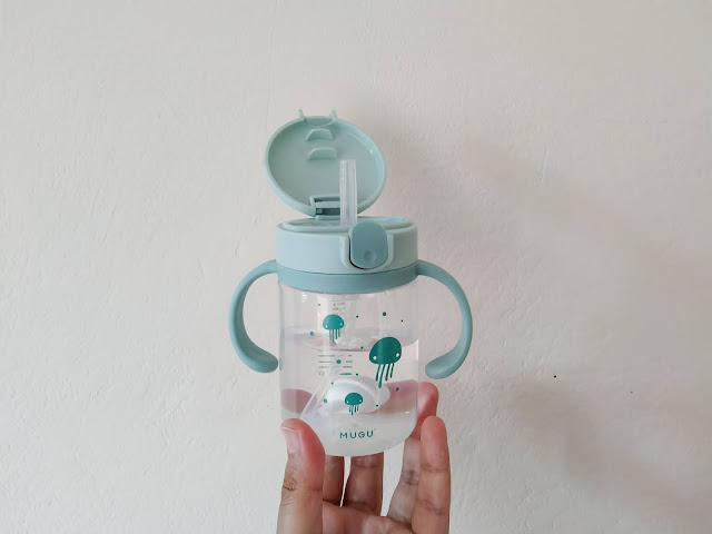 botol minum anak mugu ukuran 220 ml berbahan foodgrade yang aman