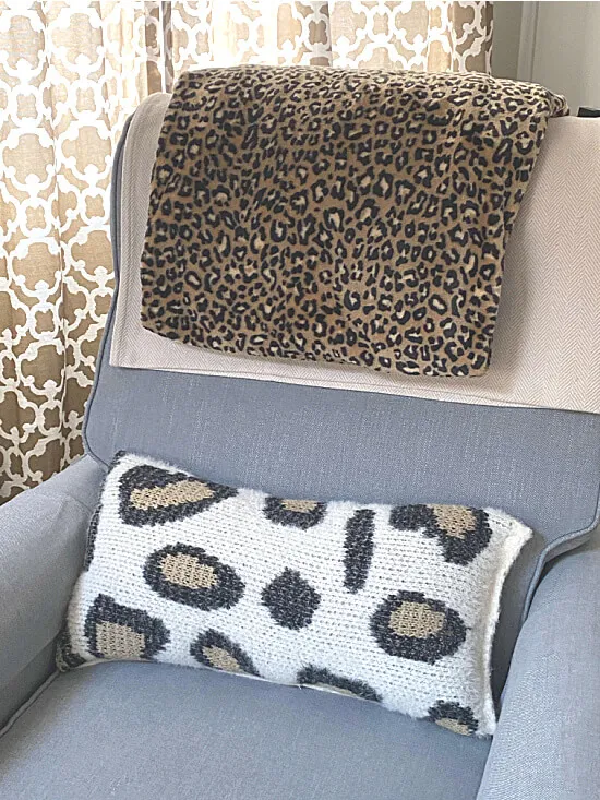 Cheetah print blanket and pillow cover