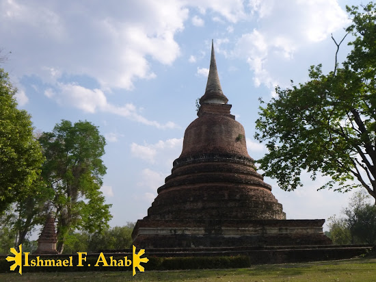 Lone pagoda in Sukhothai Historical Park