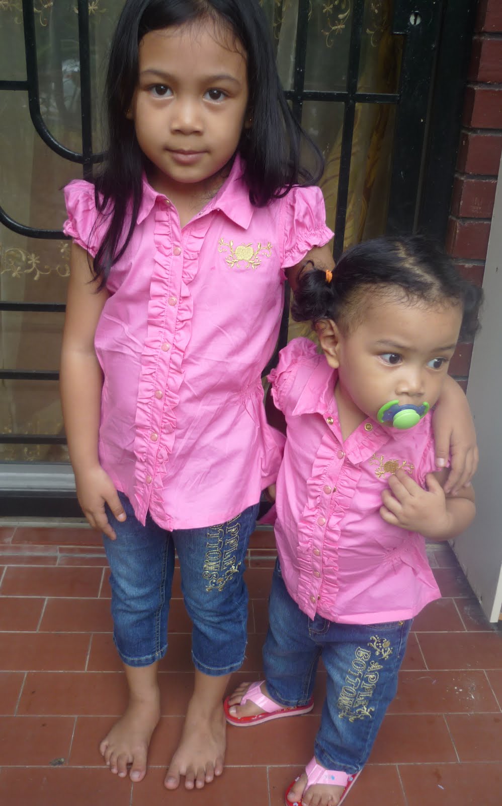 AR RAYYAN BABY N KIDS APPARELS GIRL SET