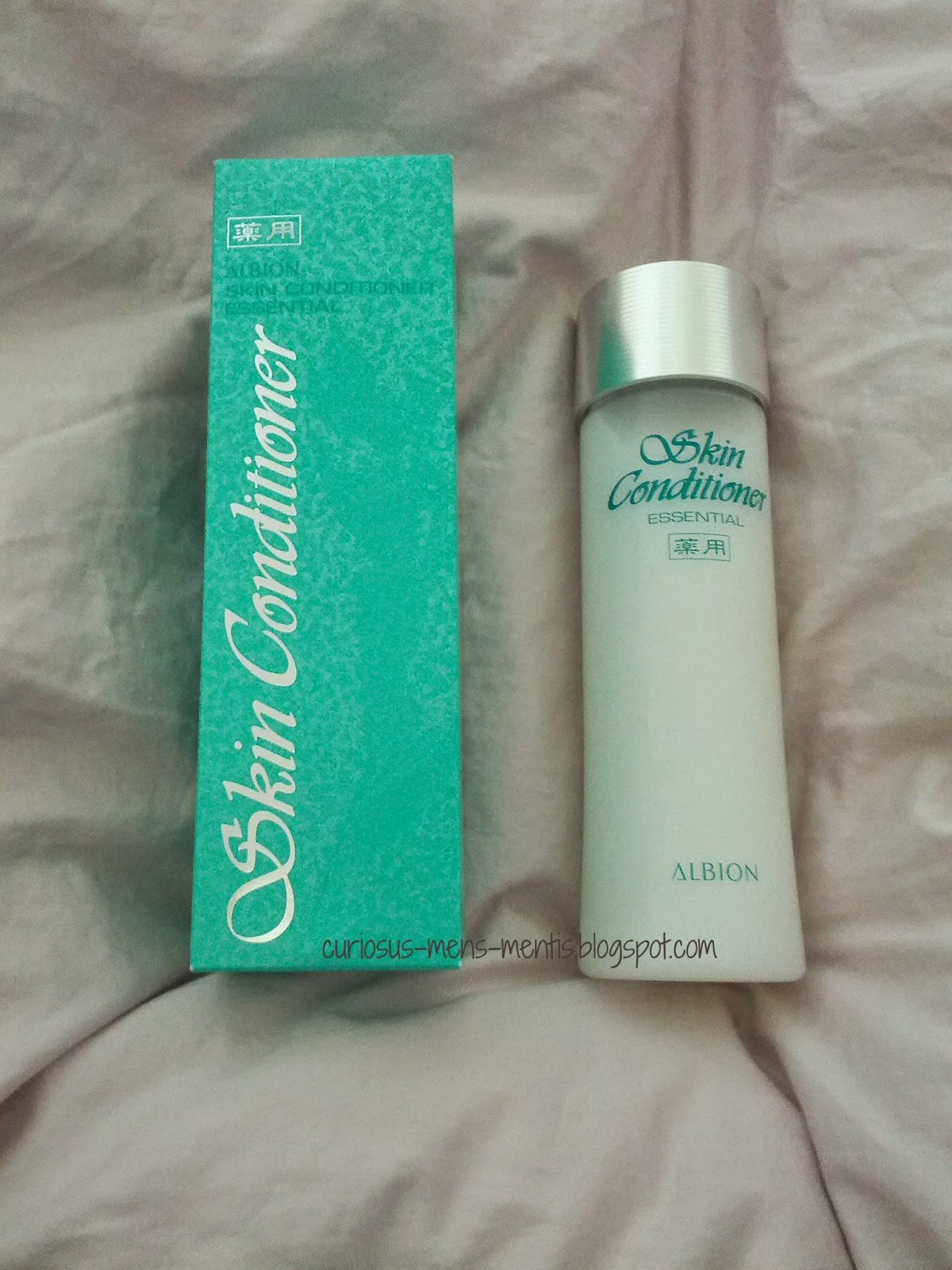 Curiosus Minds Review Albion Skin Conditioner Essential