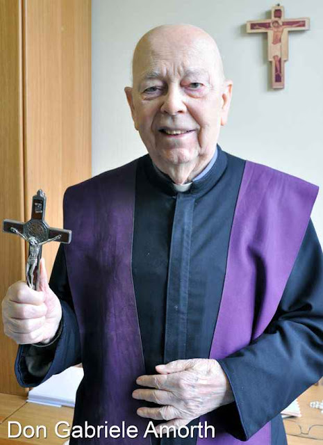 Foi lendo os escritos do Beato Palau que o célebre Pe. Amorth, exorcista da diocese de Roma,, iniciou sua cruzada pelo exorcismo Foi lendo os escritos do Beato Palau que o célebre Pe. Amorth, exorcista da diocese de Roma,, iniciou sua cruzada pelo exorcismo