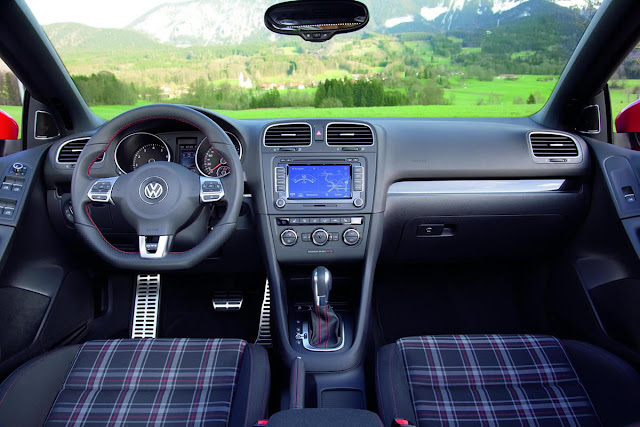 Golf GTI Cabriolet - interior - painel