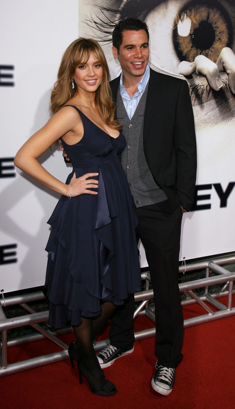 Machete actress Jessica Alba very hot pictures in The Eye premiere