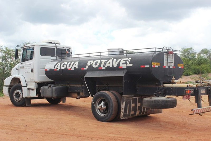 Guajeru: Credenciamento de pipeiros para operação “Água Potável” será feito dia 07/05 Guajeru: Credenciamento de pipeiros para operação “Água Potável” será feito dia 07/05