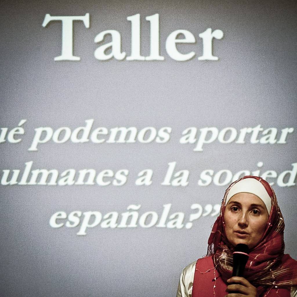 ISLAM EN MURCIA: Tres Culturas inaugura hoy la exposición "Mi vecina