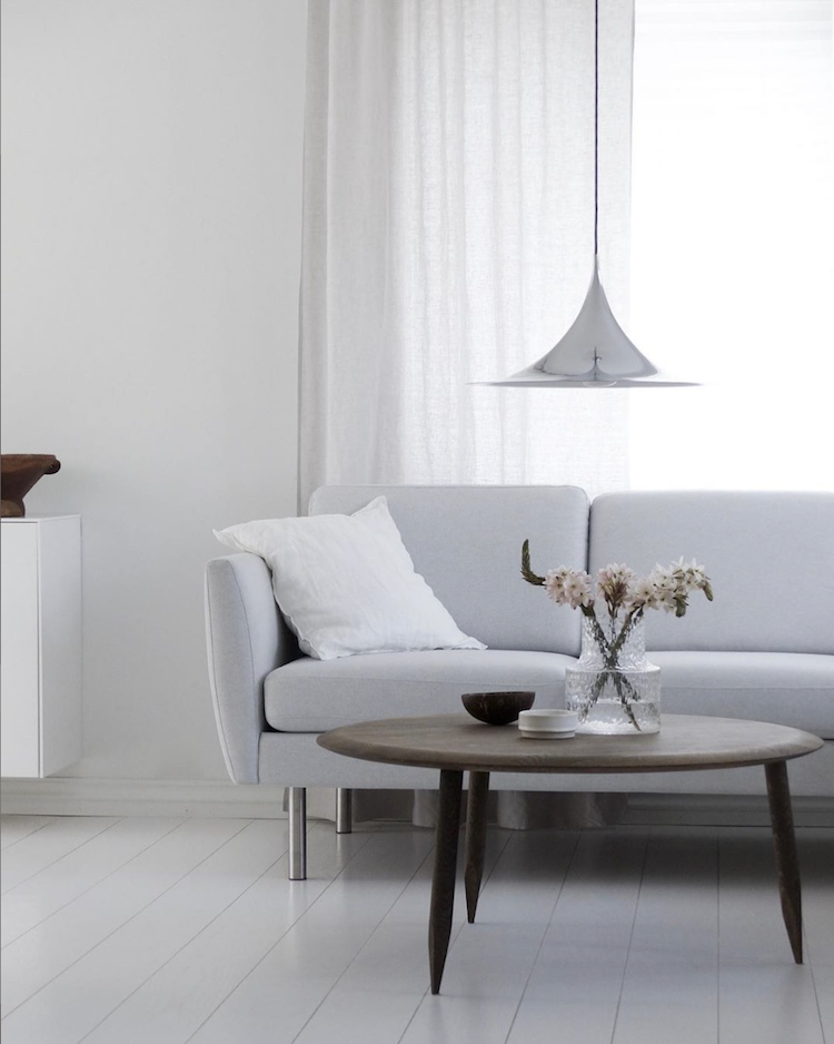 A Soothing Home in Rural Norway In Subtle Shades of White and Light Blue