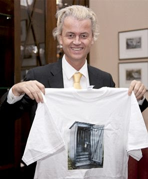 Geert Wilders with the T-shirt