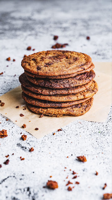 Dessert, cookies, crumbs Dessert, cookies, crumbs