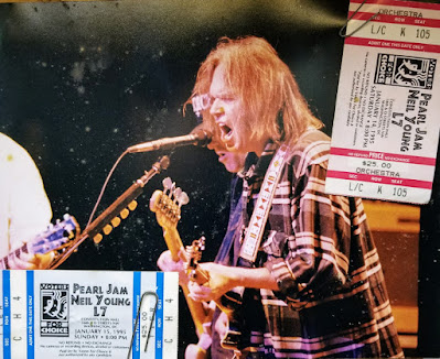 Neil Young News: PREVIEW: Pearl Jam and Neil Young - Live in Dublin