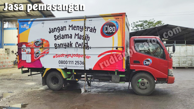 Jasa Pemasangan Sticker Mobil Box Murah