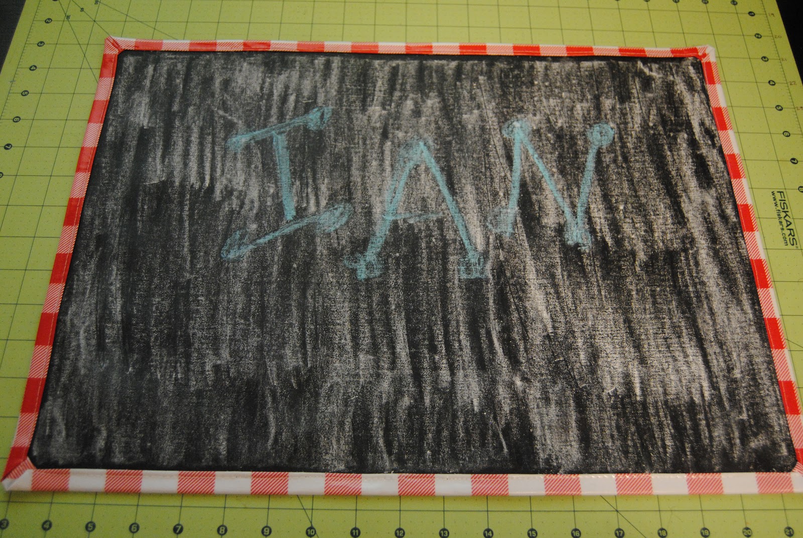SIGnature Creations Chalkboard Placemat Tutorial