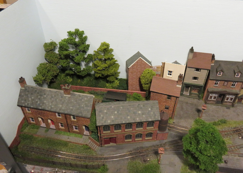 Michael's Model Railways Hiding a fiddle yard in plain sight