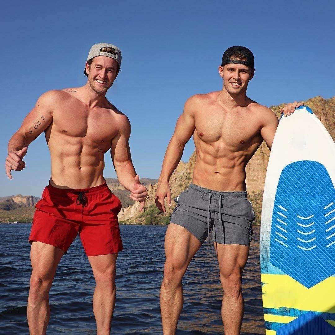 two-all-american-college-muscle-hunks