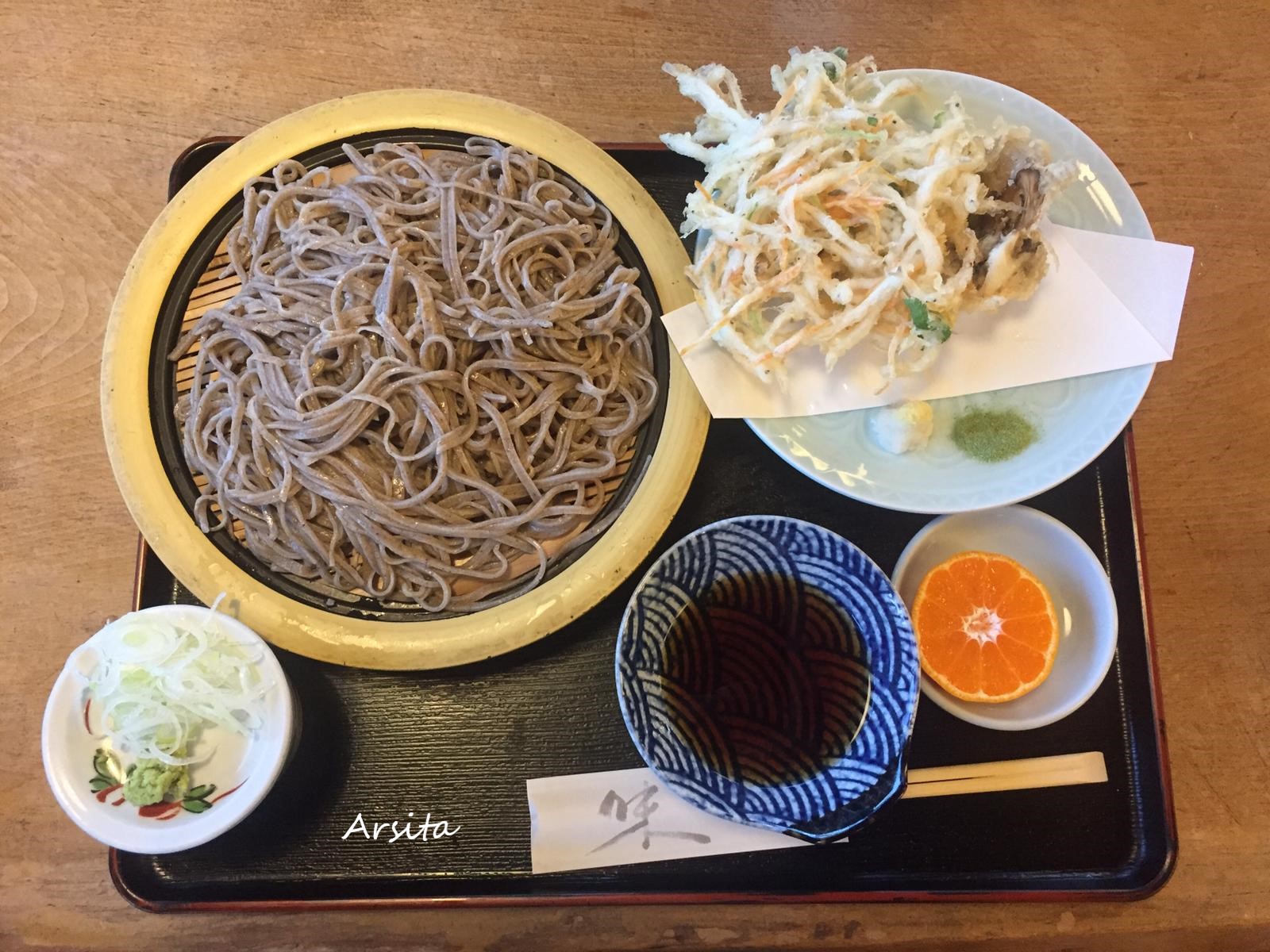 Custom udon works. удон с кальмаром. Custom udon. Custom udon. удон цезарь.