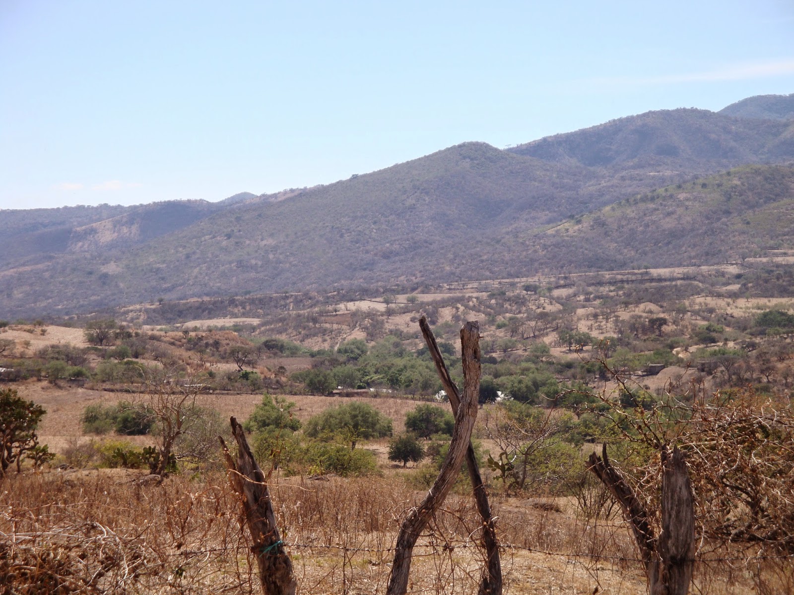 OXTOTITLAN: Paisaje de Oxtotitlán en el mes de enero