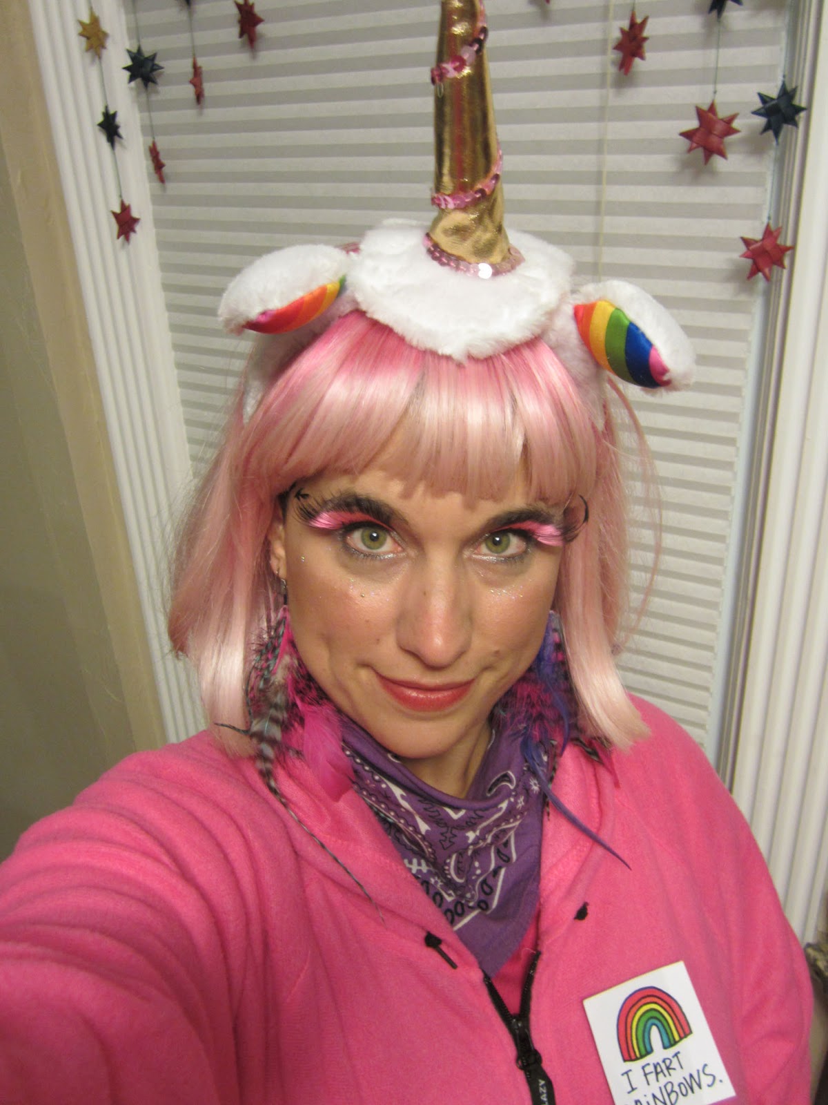 Beth's Super Awesome Blog HAPPY HALLOWEEN & my Unicorn Costume!