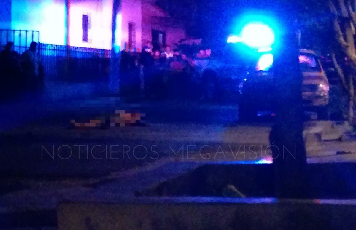 Noti Apopa (Imágenes) LE QUITAN LA VIDA A MOTORISTA DE LA PNC CUANDO SALÍA DE SU CASA Noti Apopa (Imágenes) LE QUITAN LA VIDA A MOTORISTA DE LA PNC CUANDO SALÍA DE SU CASA