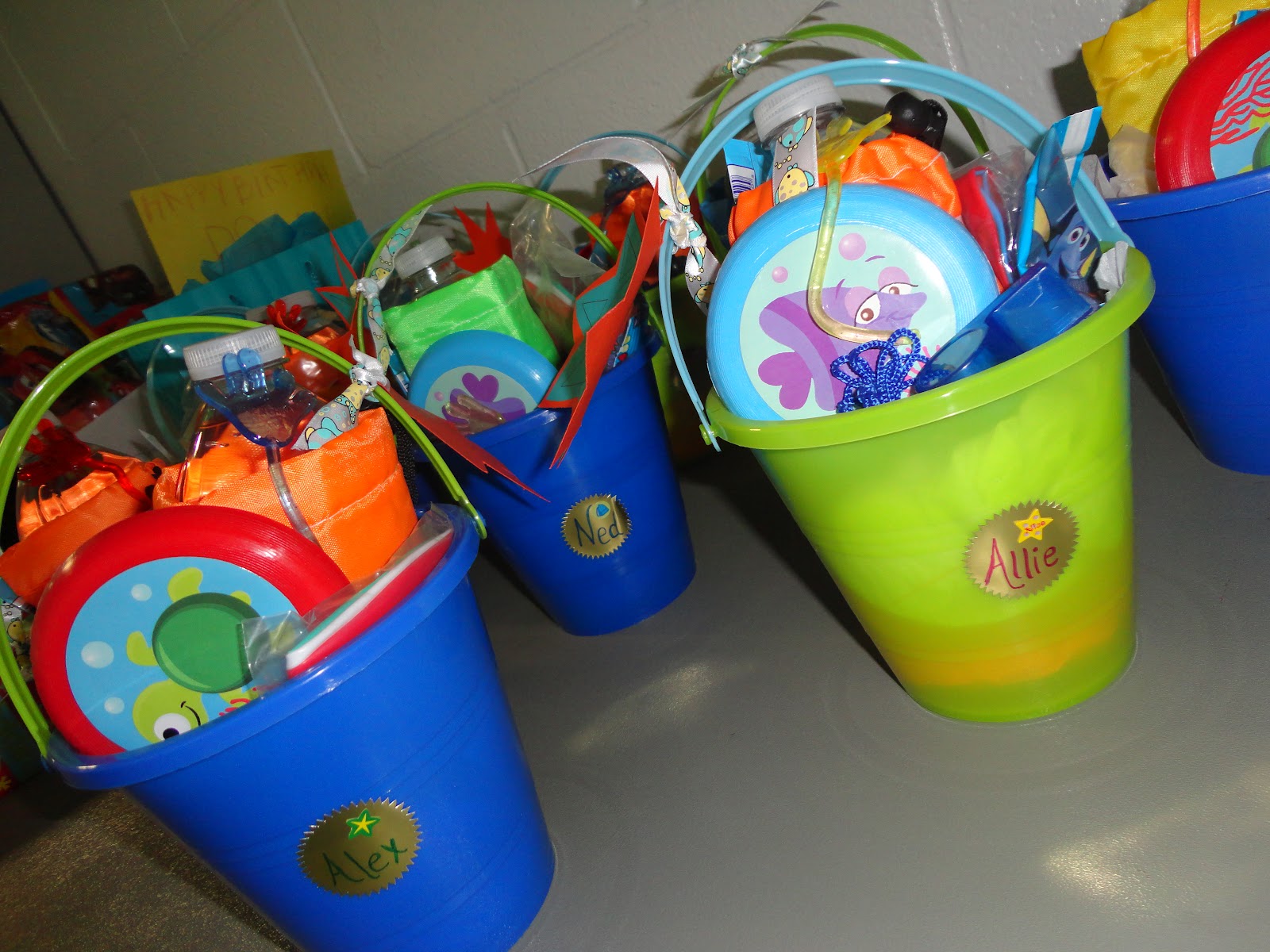 Pool Party Goody Bag Ideas | Ehow - Ehow | How To