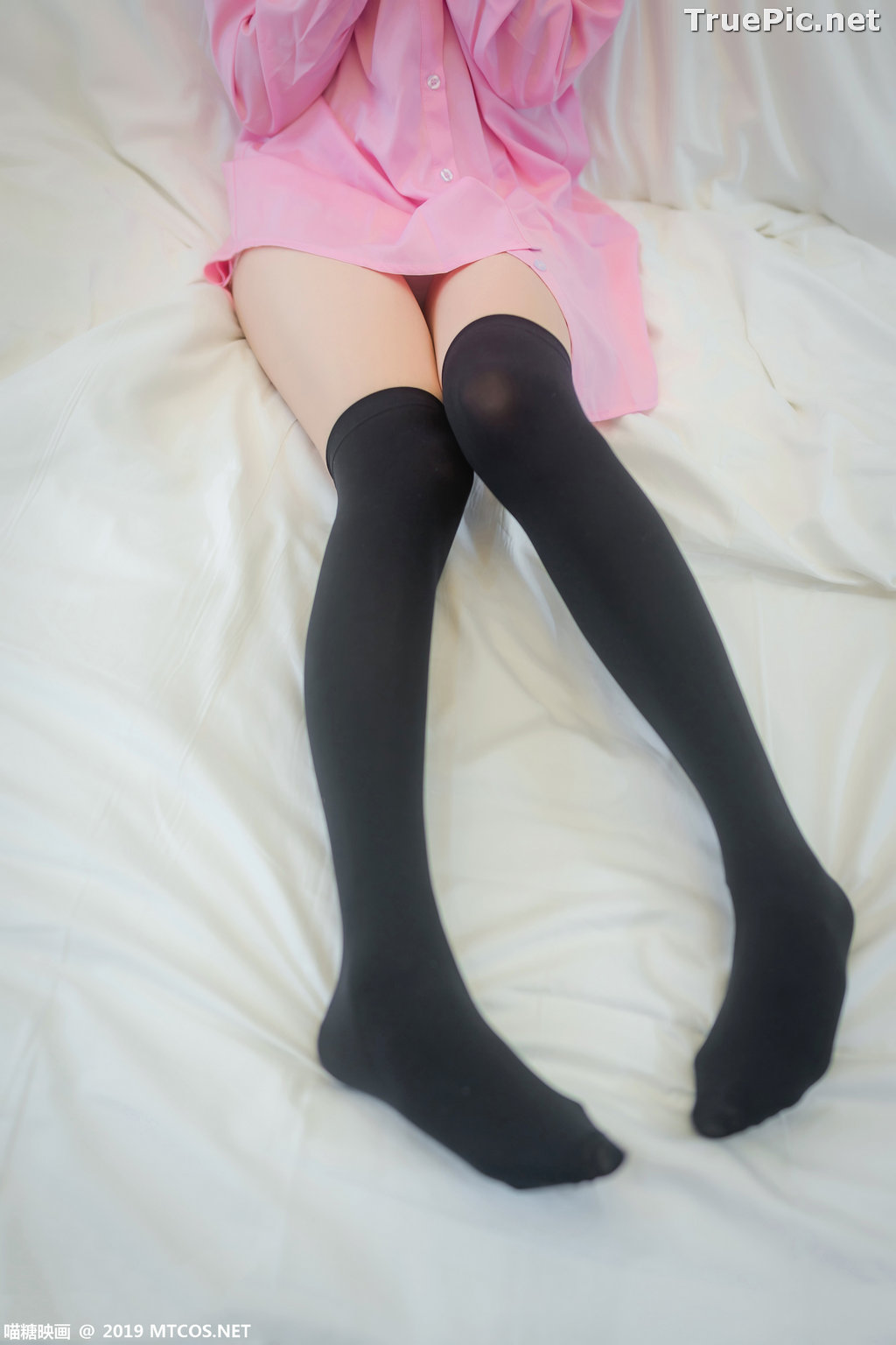Image [MTCos] 喵糖映画 Vol.022 – Chinese Model – Pink Shirt and Black Stockings - TruePic.net - Picture-21