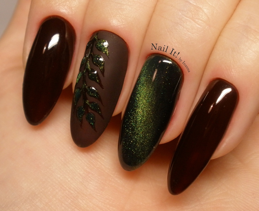 Autumn Metallic Leaf (made with Indigo Nails &ldquo;Voodoo&rdquo; gel polish and