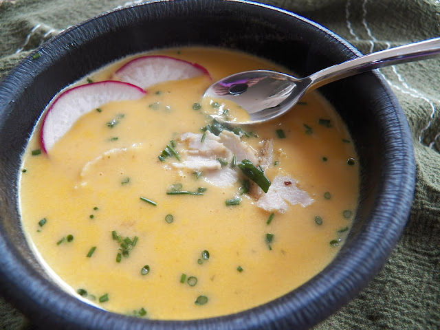 Chicken Cheezy Soup
