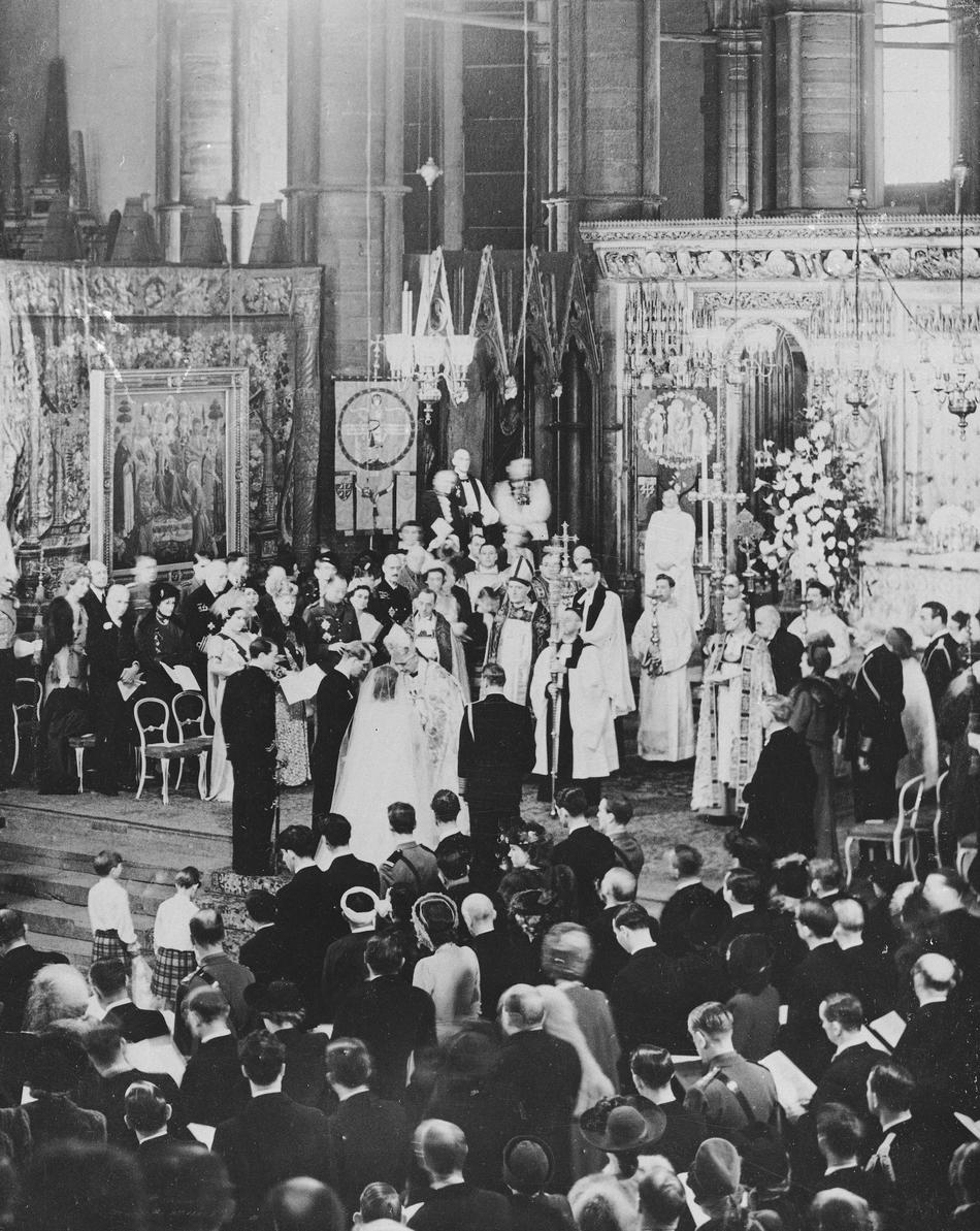 Old Wedding Photos of Princess (Now Queen) Elizabeth and Prince Philip in 1947 ~ vintage everyday
