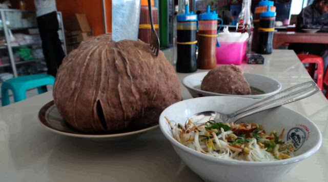 Ini Bakso Astaghfirullah, Beratnya 2 KG, Belum Ada Yang Sanggup Habiskan