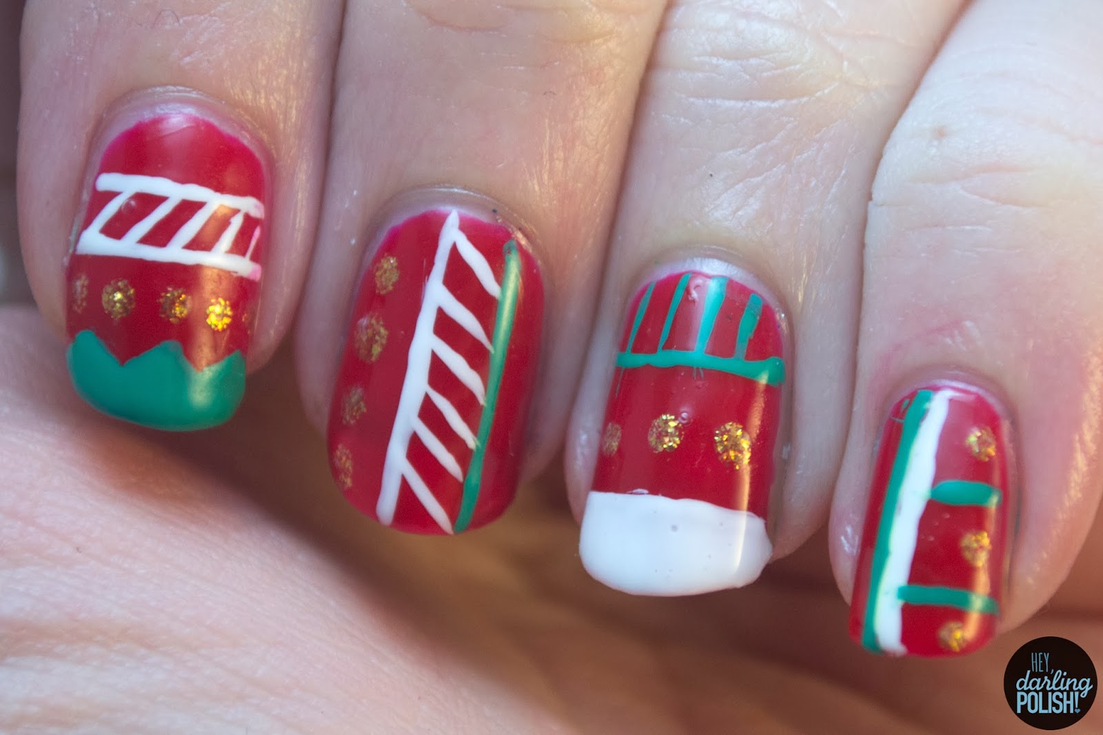 Hey, Darling Polish!: Christmas Nails: Tribal