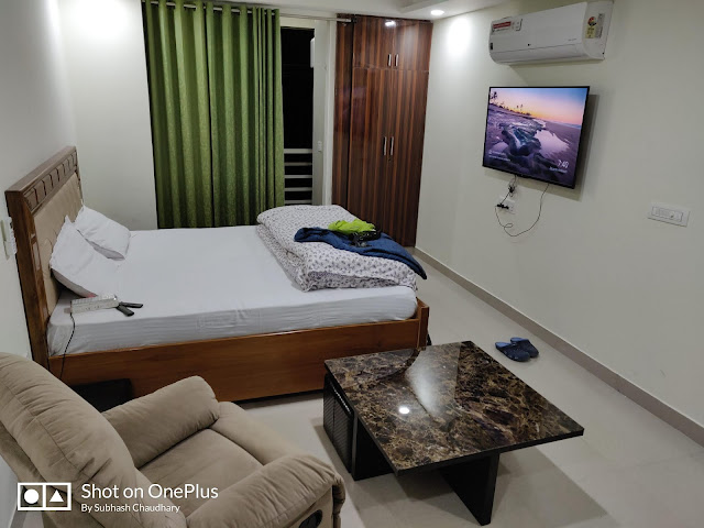 STUDIO  HOTEL APARTMENT IN DEHRADUN FOR RENT PER DAY WEEK OR MONTHLY BASIS