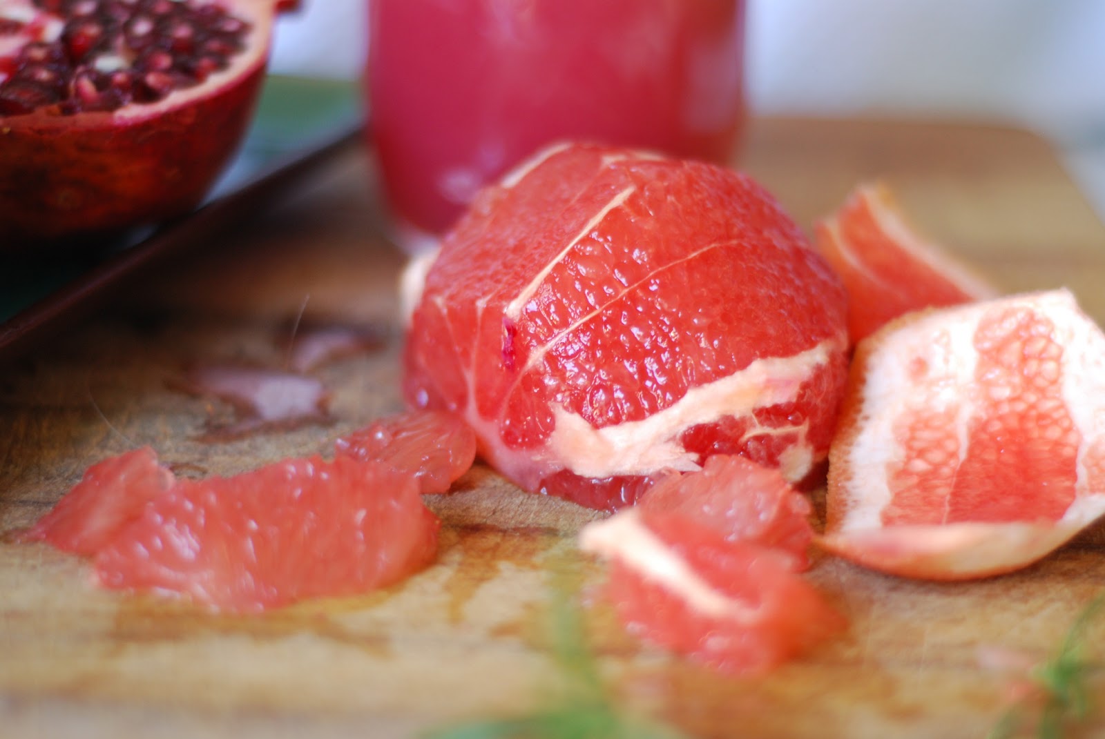 Delish Best Juicer Recipes EVER! The Pink Lady with Pomegranate and