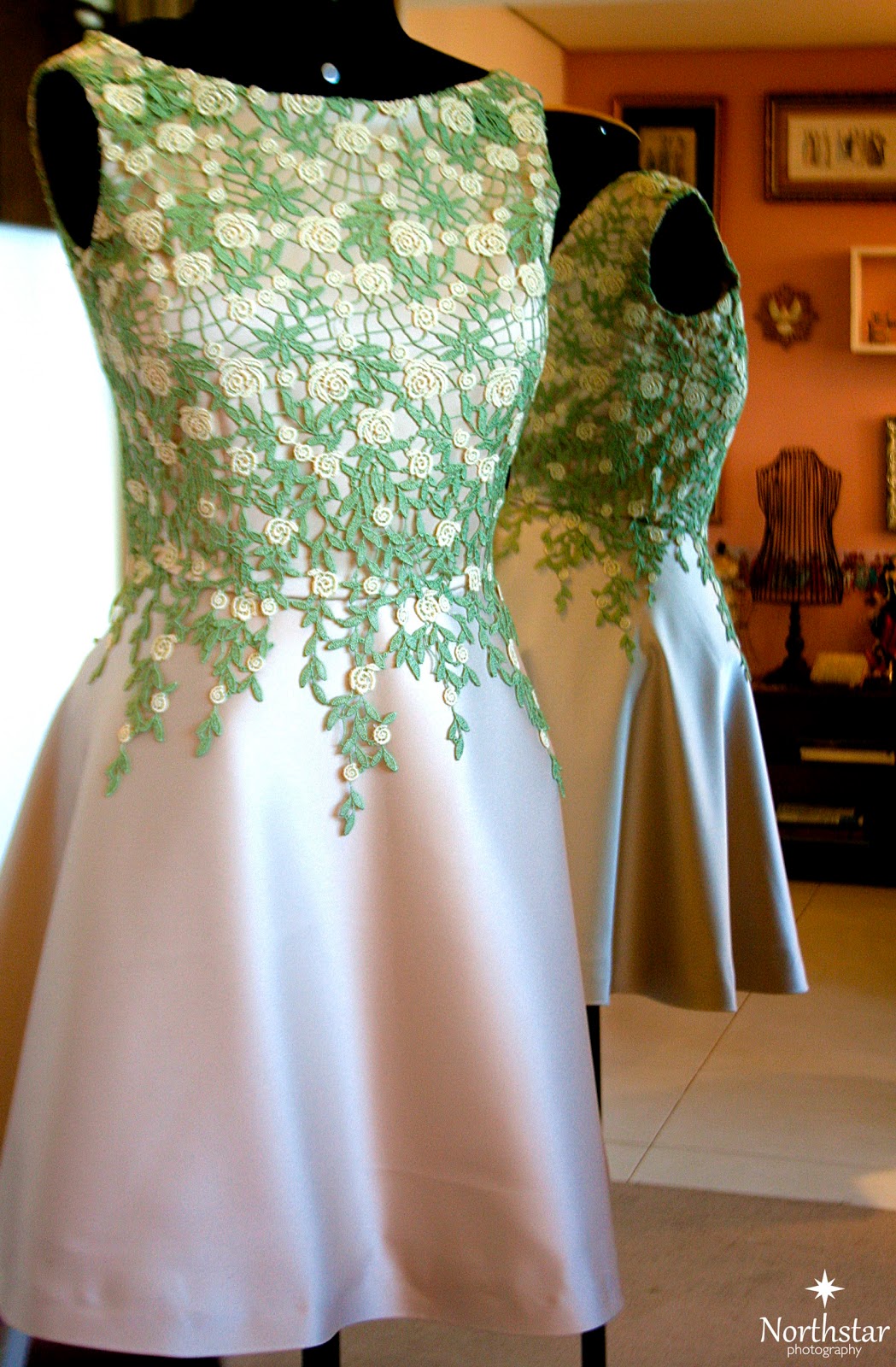 Vestido de festa para uma menina moça, conforto com classe e elegância - By Paula Alta Costura