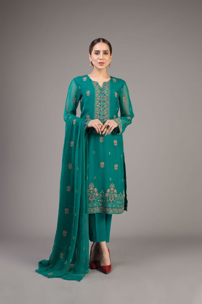 bareeze velvet shawls 2021