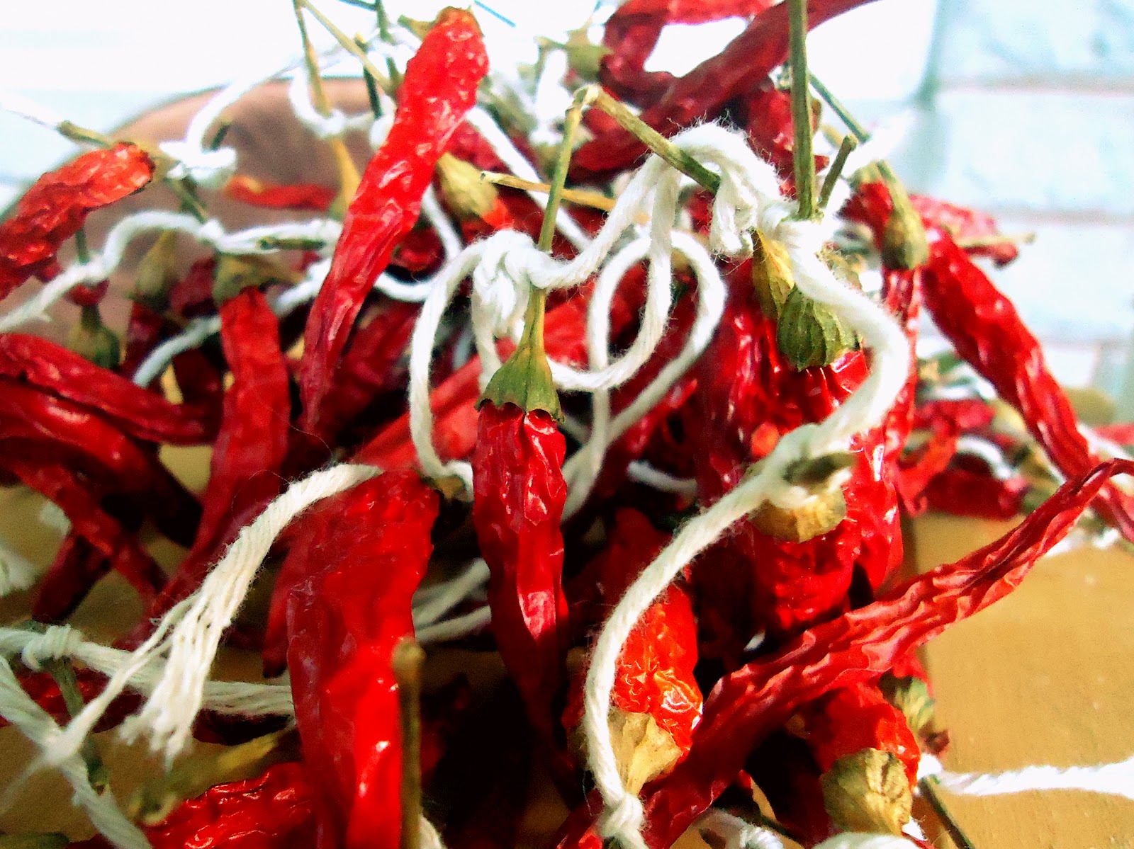 KareWares Homedried Thai chili peppers