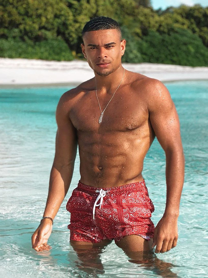 fullinform love island wes nelson shares his six pack secrets fullinform love island wes nelson shares his six pack secrets